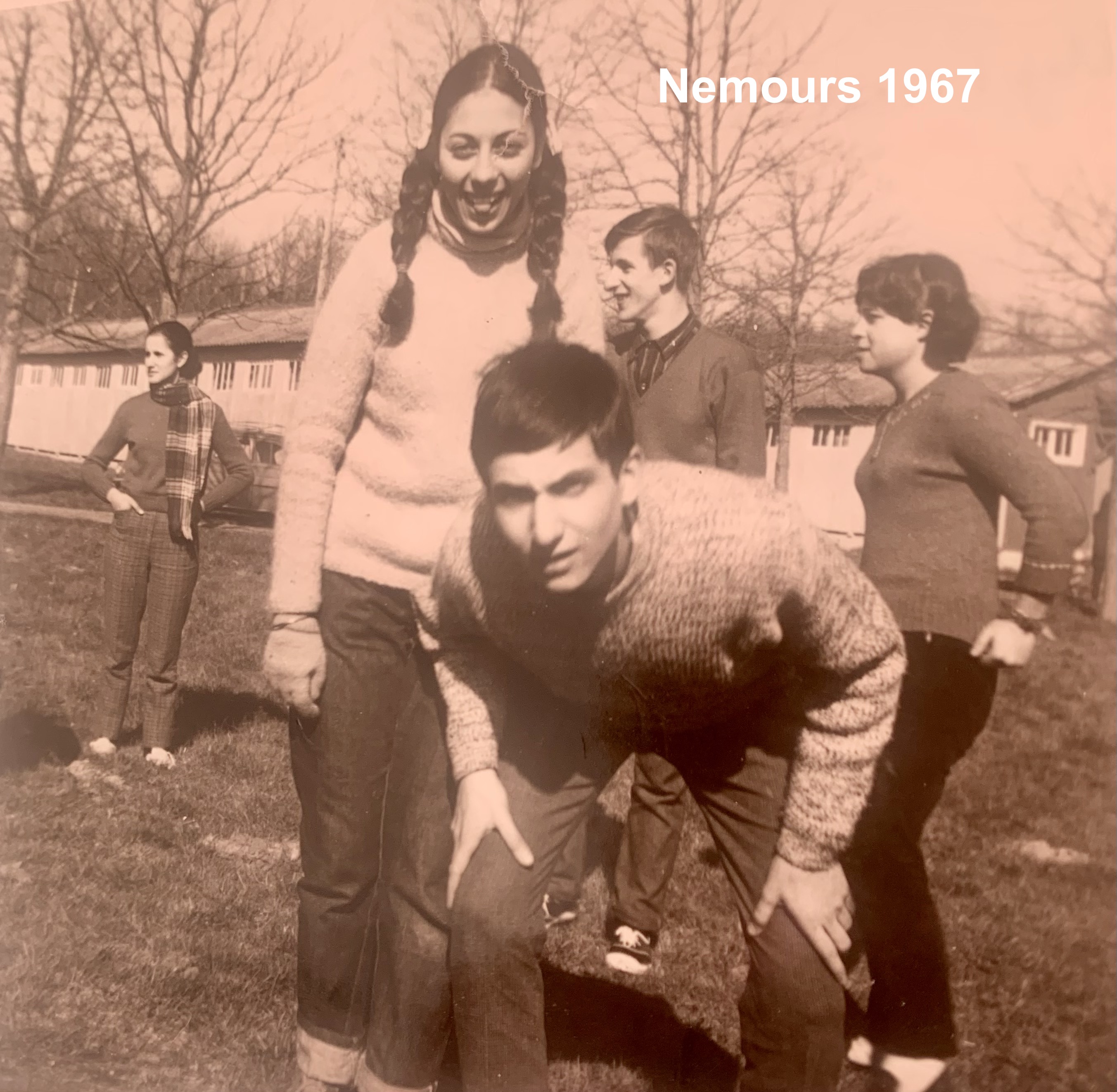 Nemours 1967 Nicole Okra